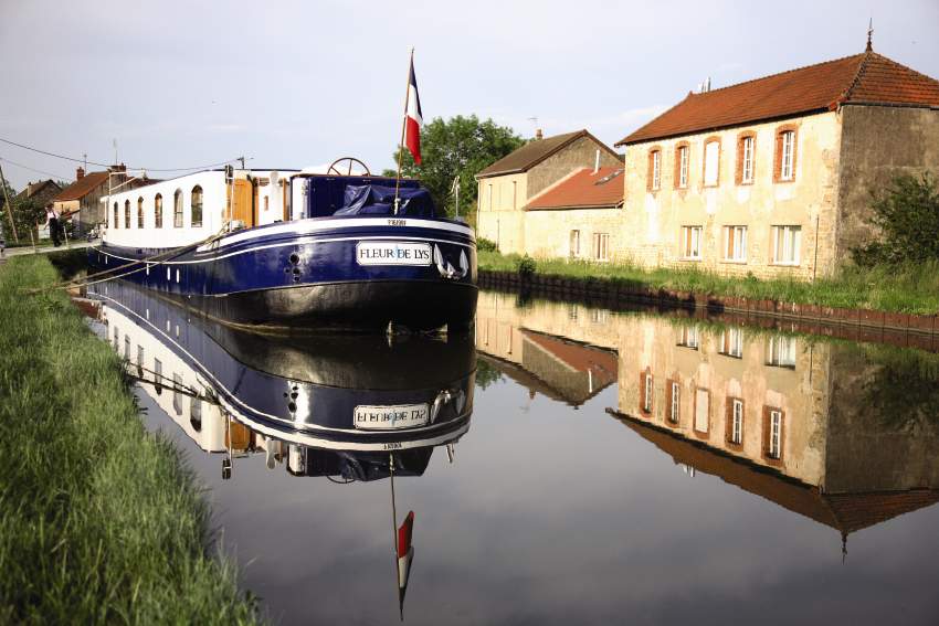 Afloat in France About Luxury Riverboat Club
